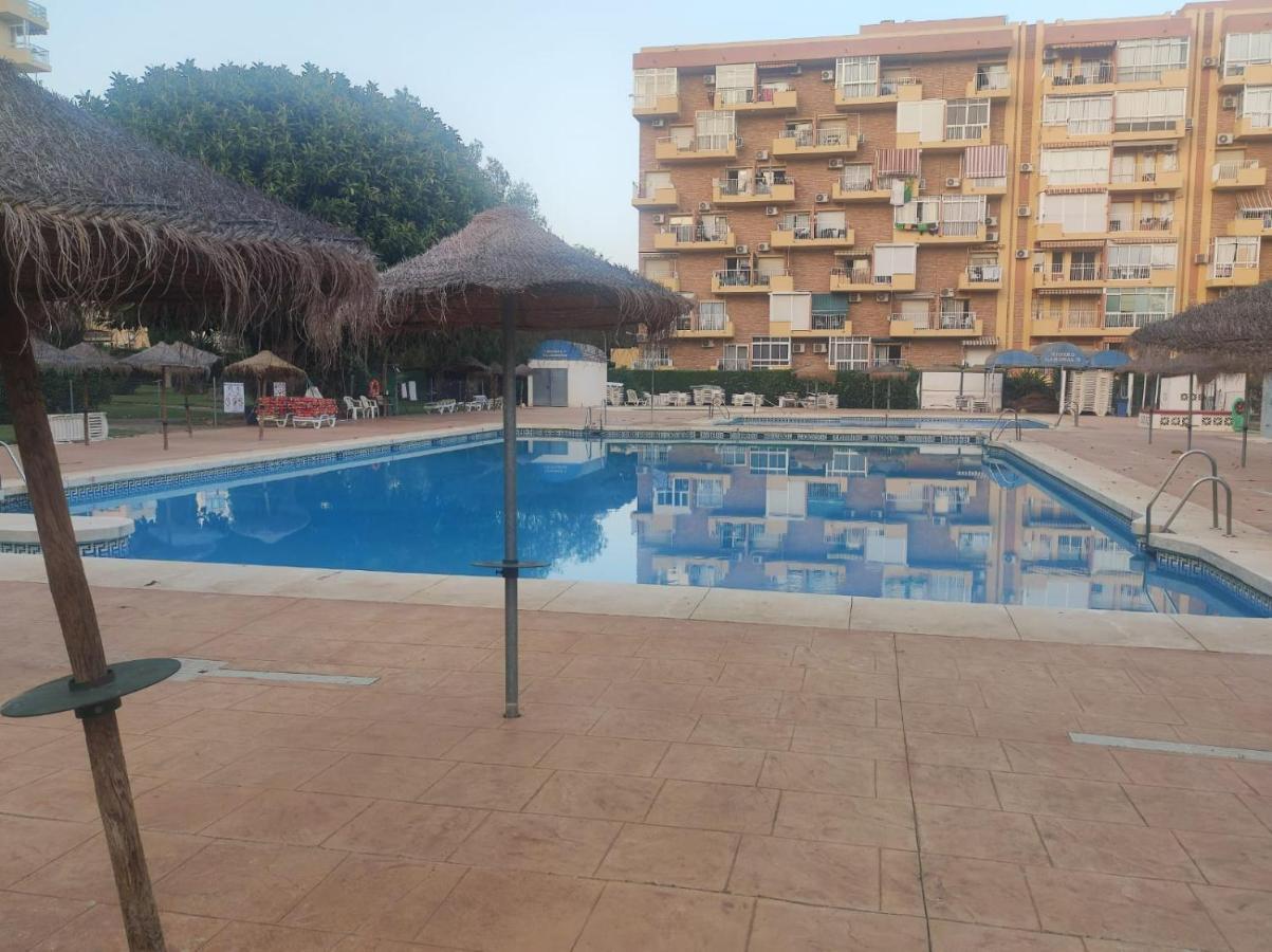 Grace Pool Apartment Benalmádena Exteriör bild