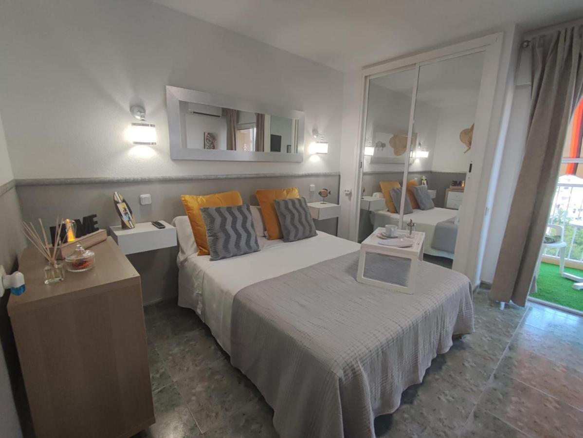 Grace Pool Apartment Benalmádena Exteriör bild